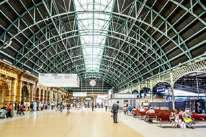 Inside_central_railway_station